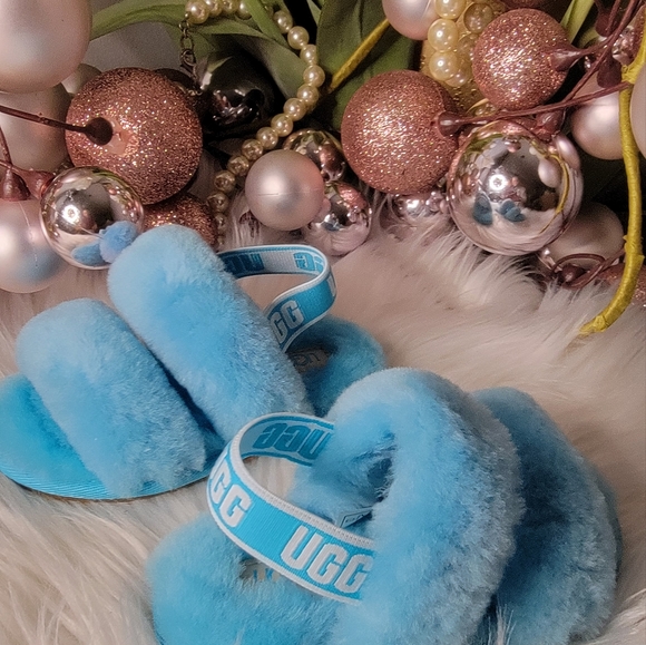 UGG Toddler FLUFF YEAH SLIDE - Picture 4 of 8